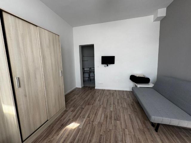 Appartement 1 pièce, 21 m² à louer à Reims 51100