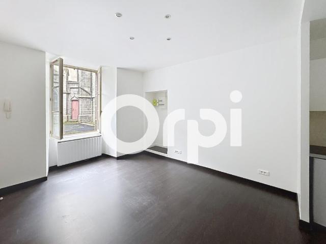 Appartement 1 pièce, 21 m² à louer à Saint Flour 15100