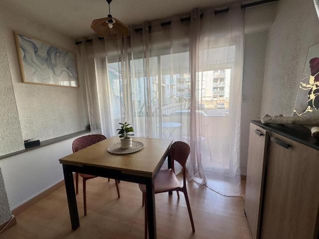 Appartement 1 pièce, 21 m² à louer à Sète 34200