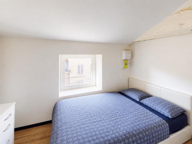 Appartement 1 pièce, 22 m² à louer à Mâcon 71000
