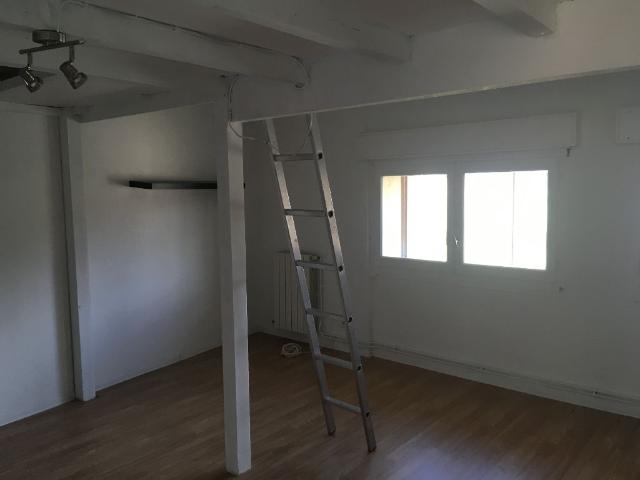 Appartement 1 pièce, 22 m² à louer à Marguerittes 30320
