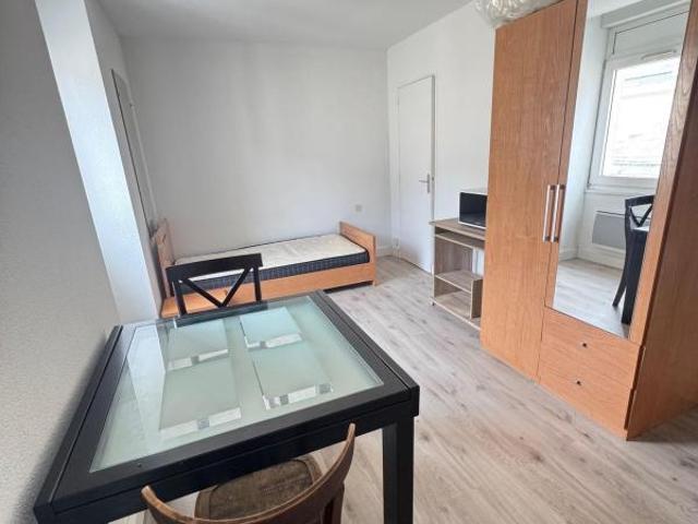 Appartement 1 pièce, 22 m² à louer à Mazamet 81200