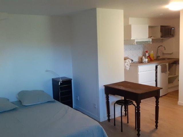 Appartement 1 pièce, 22 m² à louer à Clamart 92140
