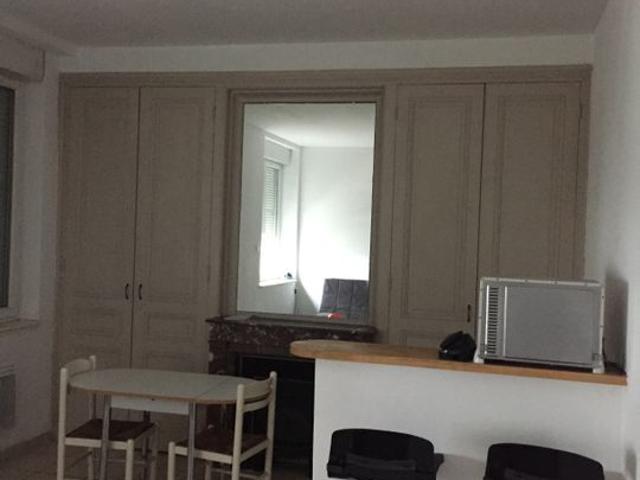 Appartement 1 pièce, 22 m² à louer à Vénissieux 69200