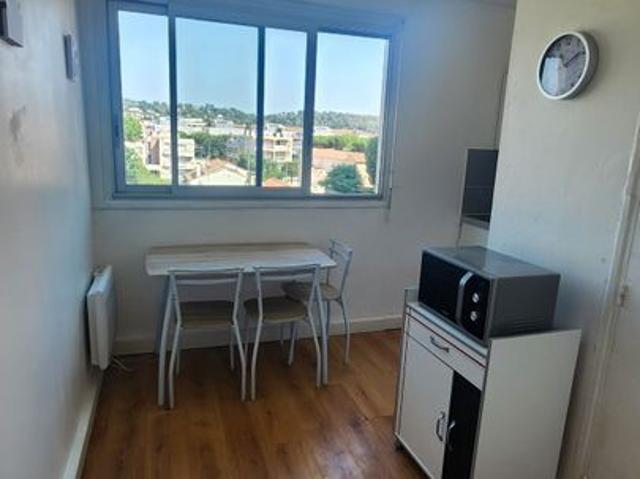 Appartement 1 pièce, 23 m² à louer à Nîmes 30000