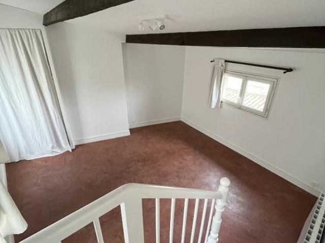 Appartement 1 pièce, 23 m² à louer à Bordeaux 33000