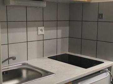 Appartement 1 pièce, 23 m² à louer à Lyon 7 69007