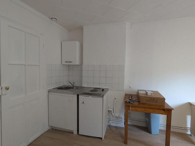 Appartement 1 pièce, 23 m² à louer à Lyon 8 69008