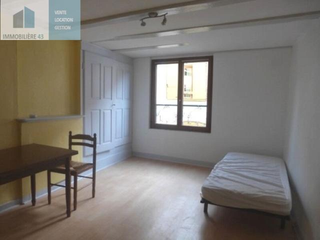 Appartement 1 pièce, 23 m² à louer à Le Puy en Velay 43000