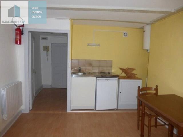 Appartement 1 pièce, 23 m² à louer à Le Puy en Velay 43000