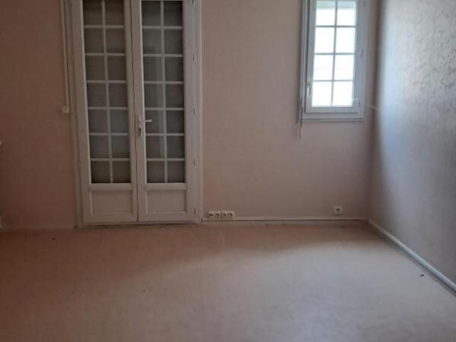 Appartement 1 pièce, 23 m² à louer à L'Île Bouchard 37220