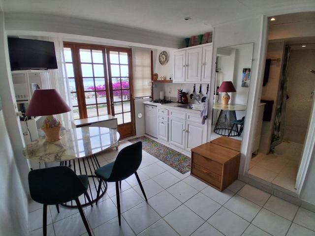 Appartement 1 pièce, 23 m² à louer à Vallauris 06220