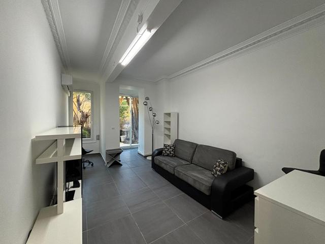 Appartement 1 pièce, 34 m² à louer à Nice 06000