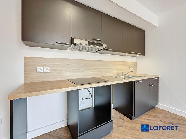 Appartement 1 pièce, 34 m² à louer à Nice 06000