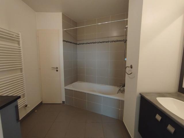 Appartement 1 pièce, 34 m² à louer à Annemasse 74100