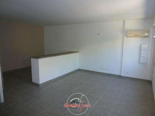 Appartement 1 pièce, 34 m² à louer à Carros 06510