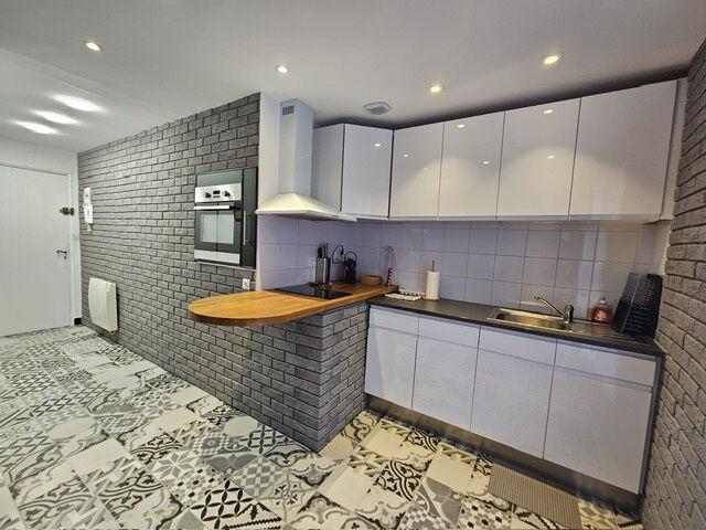 Appartement 1 pièce, 34 m² à louer à Sète 34200