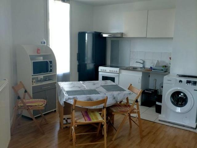 Appartement 1 pièce, 34 m² à louer à Trappes 78190