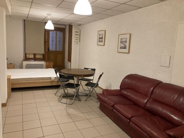 Appartement 1 pièce, 35 m² à louer à Damprichard 25450