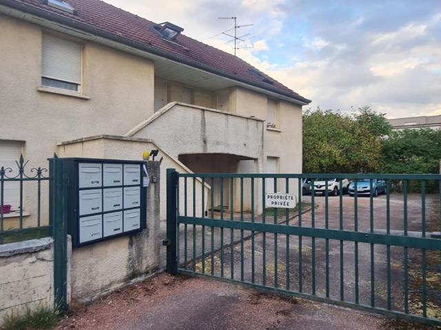 Appartement 1 pièce, 35 m² à louer à Dijon 21000