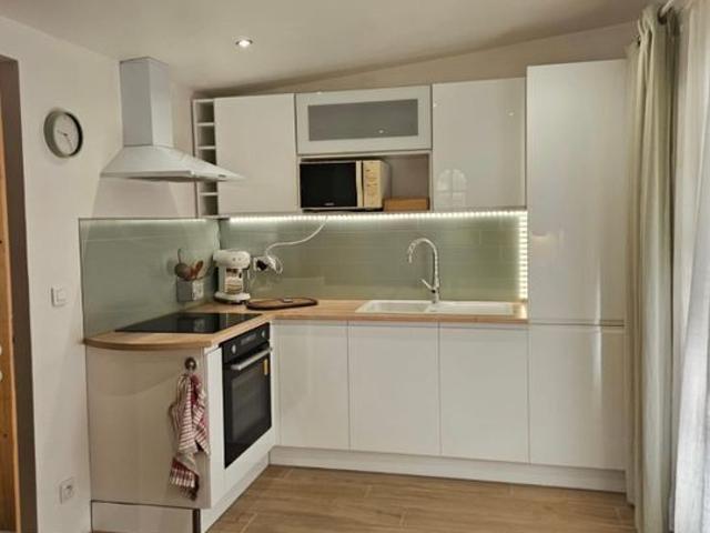 Appartement 1 pièce, 35 m² à louer à Le Broc 06510