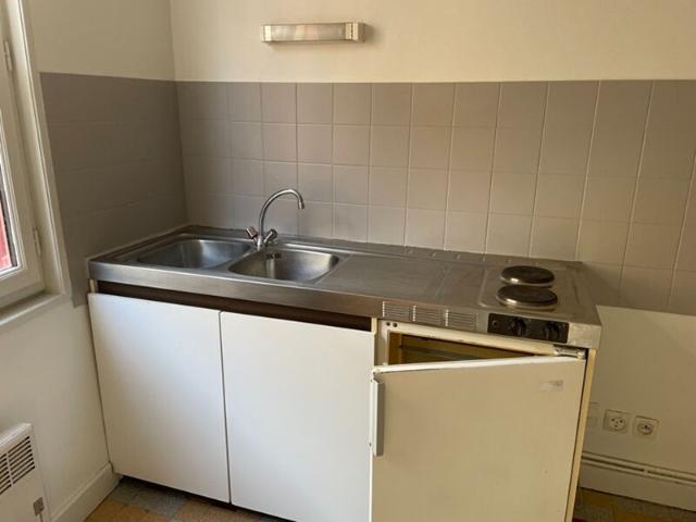 Appartement 1 pièce, 35 m² à louer à Le Puy en Velay 43000