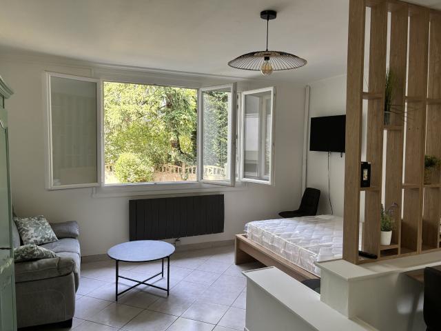 Appartement 1 pièce, 35 m² à louer à Roussillon 38150