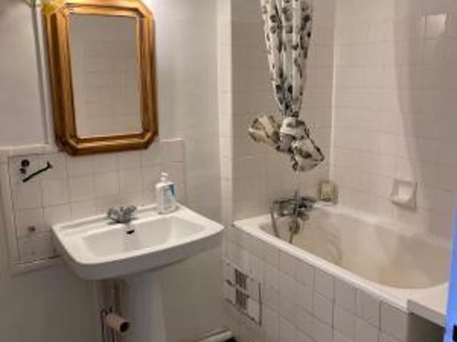 Appartement 1 pièce, 35 m² à louer à Talence 33400