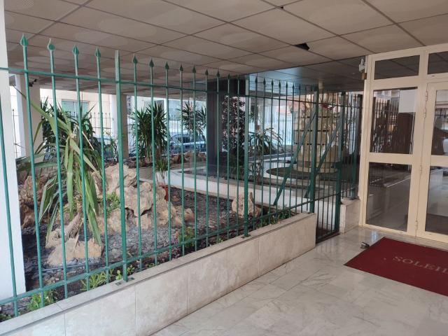 Appartement 1 pièce, 36 m² à louer à Antibes 06160