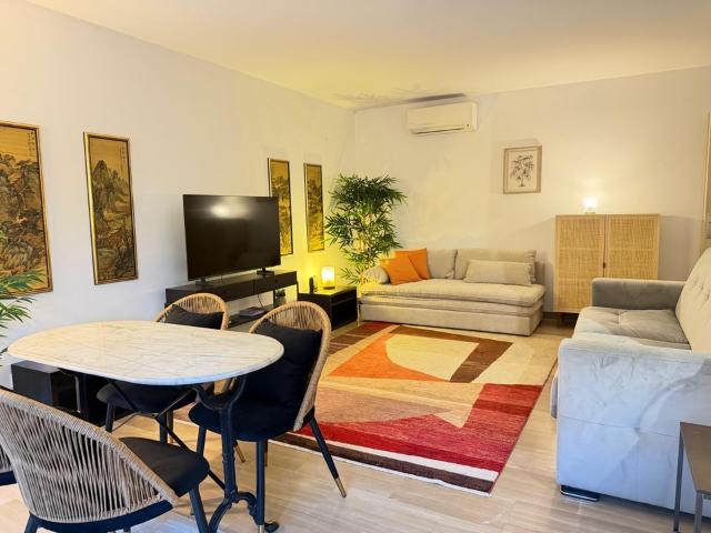 Appartement 1 pièce, 36 m² à louer à Cannes 06150
