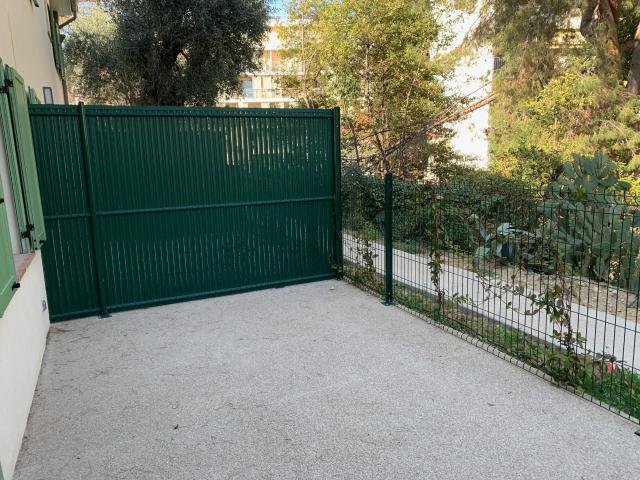Appartement 1 pièce, 36 m² à louer à Cannes 06400