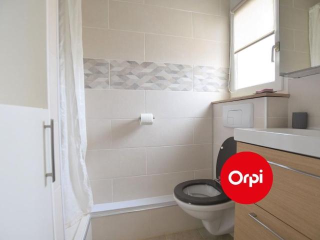 Appartement 1 pièce, 36 m² à louer à Lyon 8 69008
