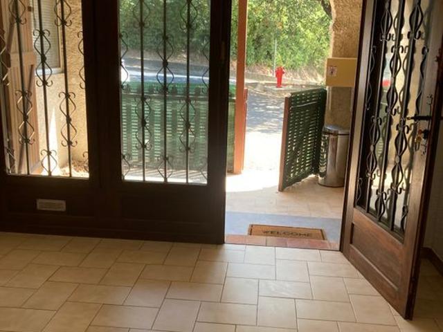 Appartement 1 pièce, 37 m² à louer à Draguignan 83300