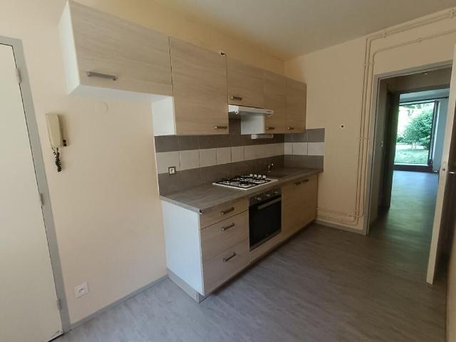 Appartement 1 pièce, 37 m² à louer à Gray 70100