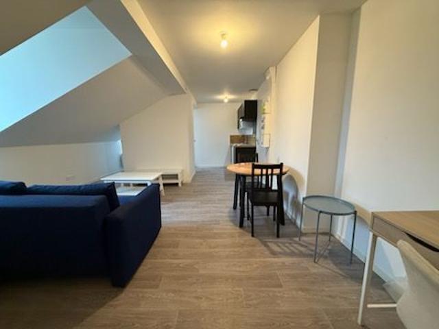 Appartement 1 pièce, 37 m² à louer à Saint Étienne 42100
