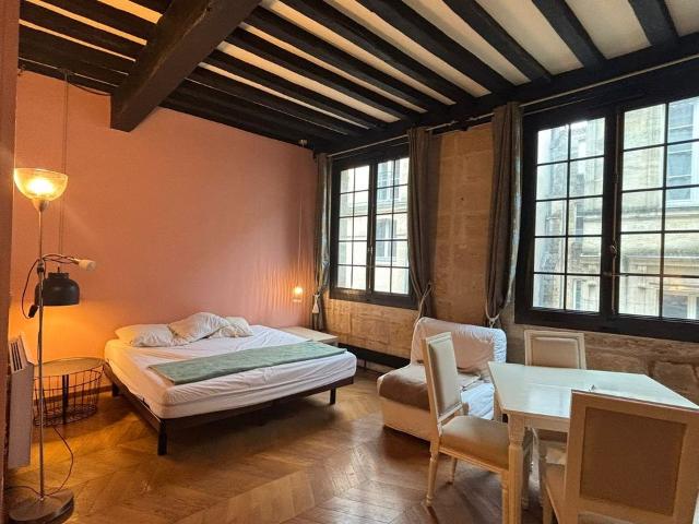 Appartement 1 pièce, 38 m² à louer à Bordeaux 33000