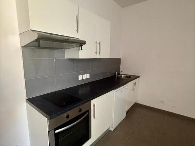 Appartement 1 pièce, 38 m² à louer à Saint Étienne 42000
