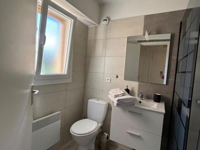 Appartement 1 pièce, 30 m² à louer à Mandelieu la Napoule 06210