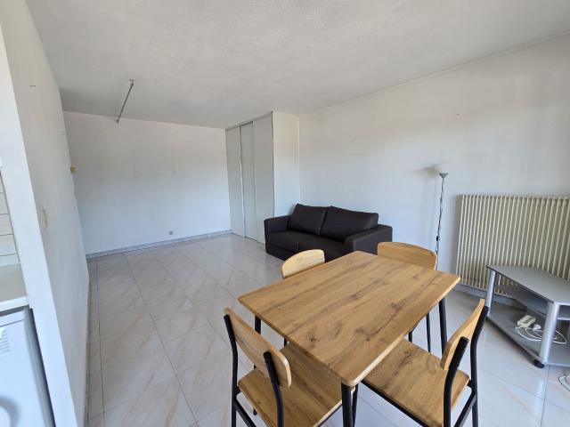 Appartement 1 pièce, 30 m² à louer à Mandelieu la Napoule 06210