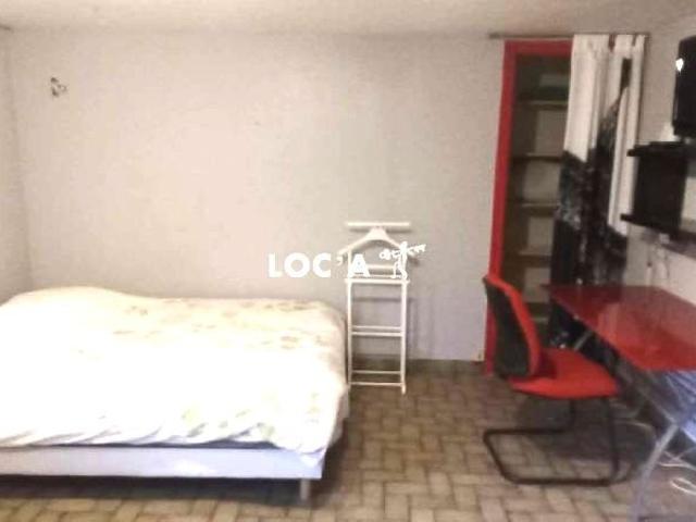 Appartement 1 pièce, 30 m² à louer à Meyzieu 69330