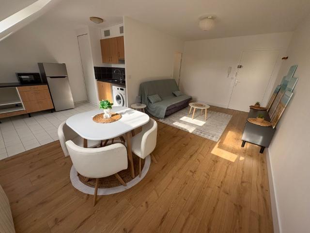 Appartement 1 pièce, 30 m² à louer à Moret Loing et Orvanne 77250