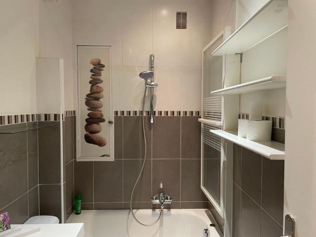 Appartement 1 pièce, 30 m² à louer à Nice 06000