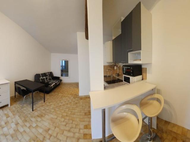 Appartement 1 pièce, 30 m² à louer à Avignon 84000