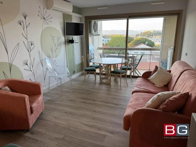 Appartement 1 pièce, 30 m² à louer à Antibes 06600