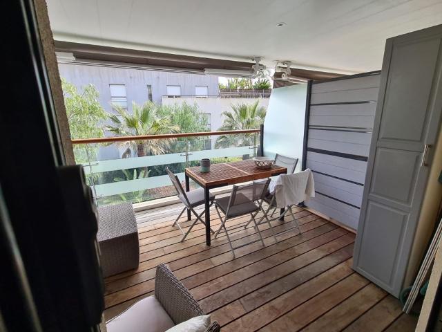 Appartement 1 pièce, 30 m² à louer à Antibes 06160