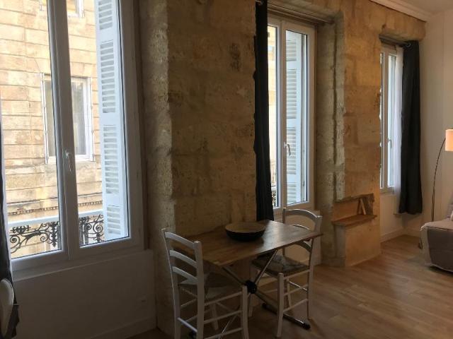 Appartement 1 pièce, 30 m² à louer à Bordeaux 33000