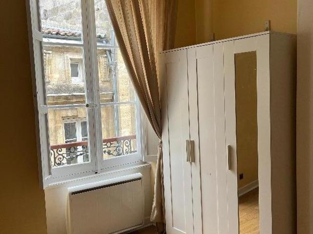 Appartement 1 pièce, 30 m² à louer à Bordeaux 33000