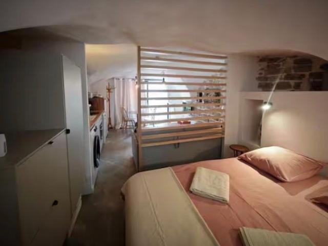 Appartement 1 pièce, 30 m² à louer à Saint Maurice d'Ardèche 07200