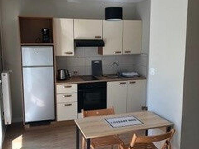 Appartement 1 pièce, 26 m² à louer à Saint Étienne 42100