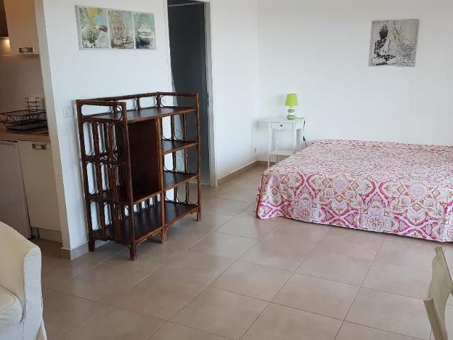 Appartement 1 pièce, 30 m² à louer à Toulon 83000